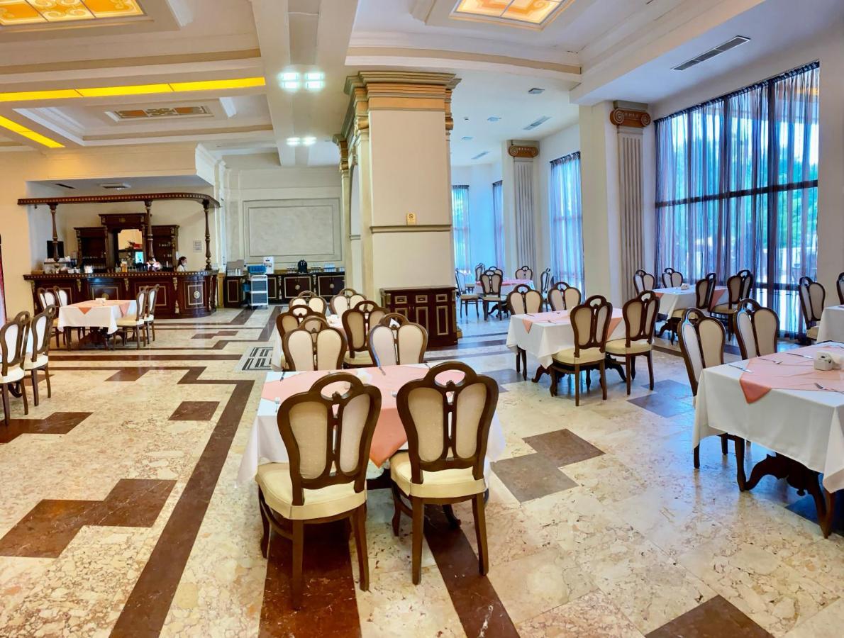 Duni Marina Beach Hotel Дюни Екстер'єр фото