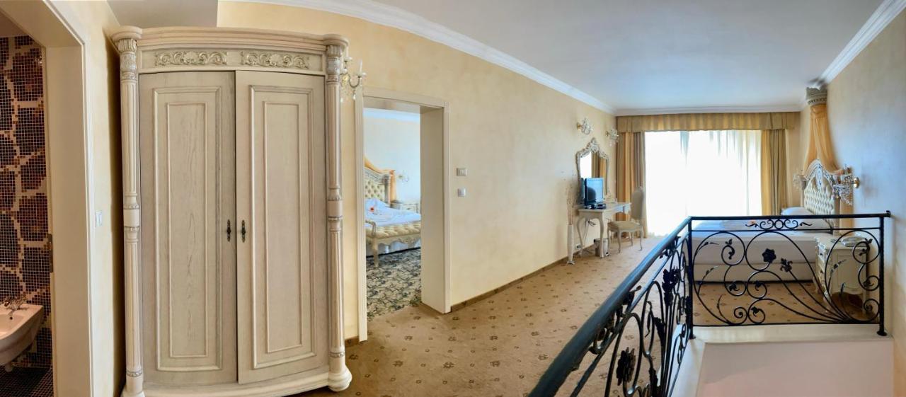 Duni Marina Beach Hotel Дюни Екстер'єр фото