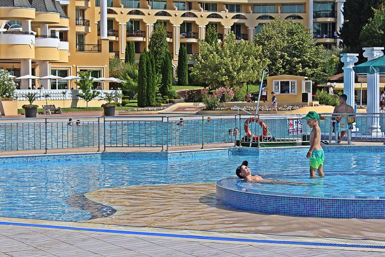 Duni Marina Beach Hotel Дюни Екстер'єр фото