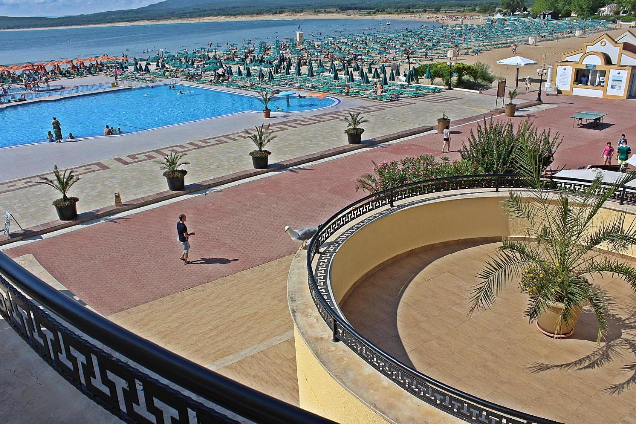 Duni Marina Beach Hotel Дюни Екстер'єр фото