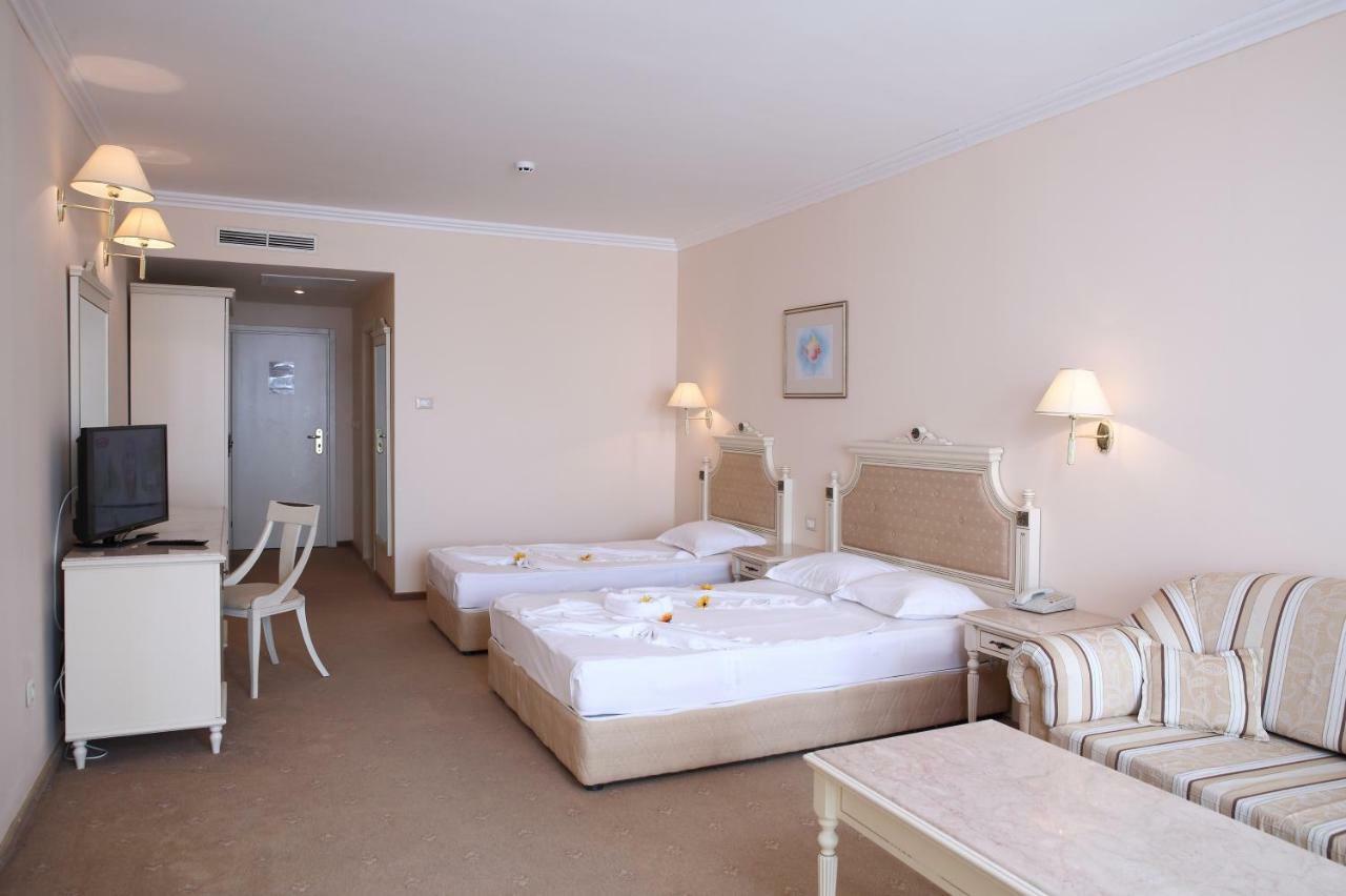 Duni Marina Beach Hotel Дюни Екстер'єр фото